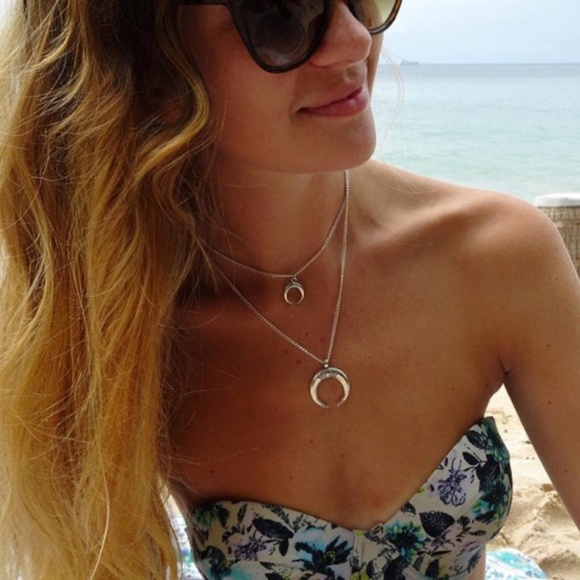 Jewelry - 3/$30 Silver Mede Double Crescent Necklace